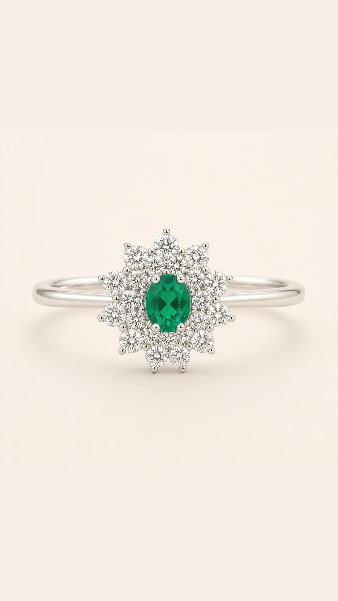 Anillo de esmeralda con orla de diamantes